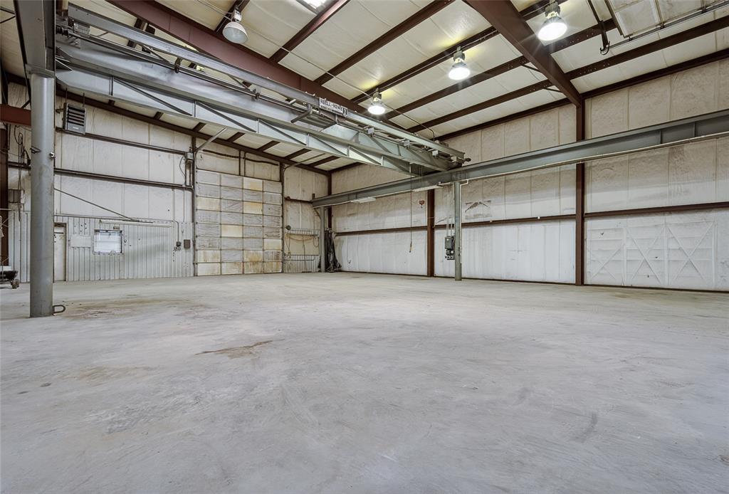 6209 S Shields Boulevard Property Photo 14