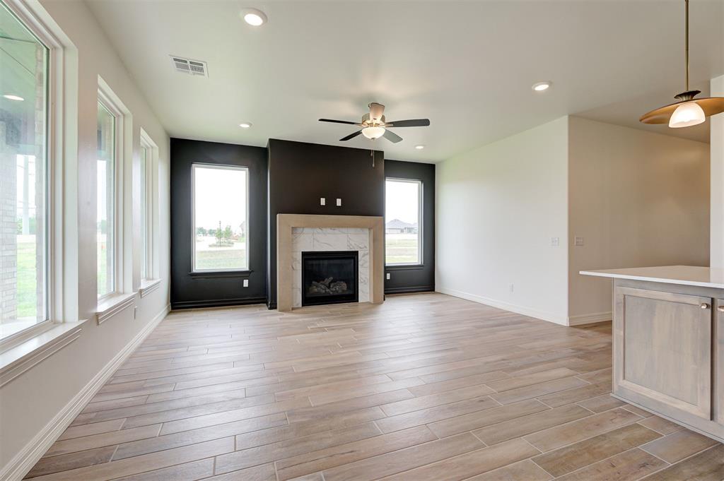 7713 Wilshire Woods Drive Property Photo 10