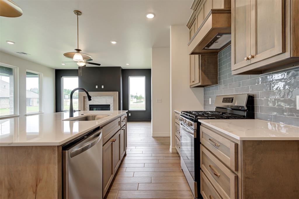 7713 Wilshire Woods Drive Property Photo 16