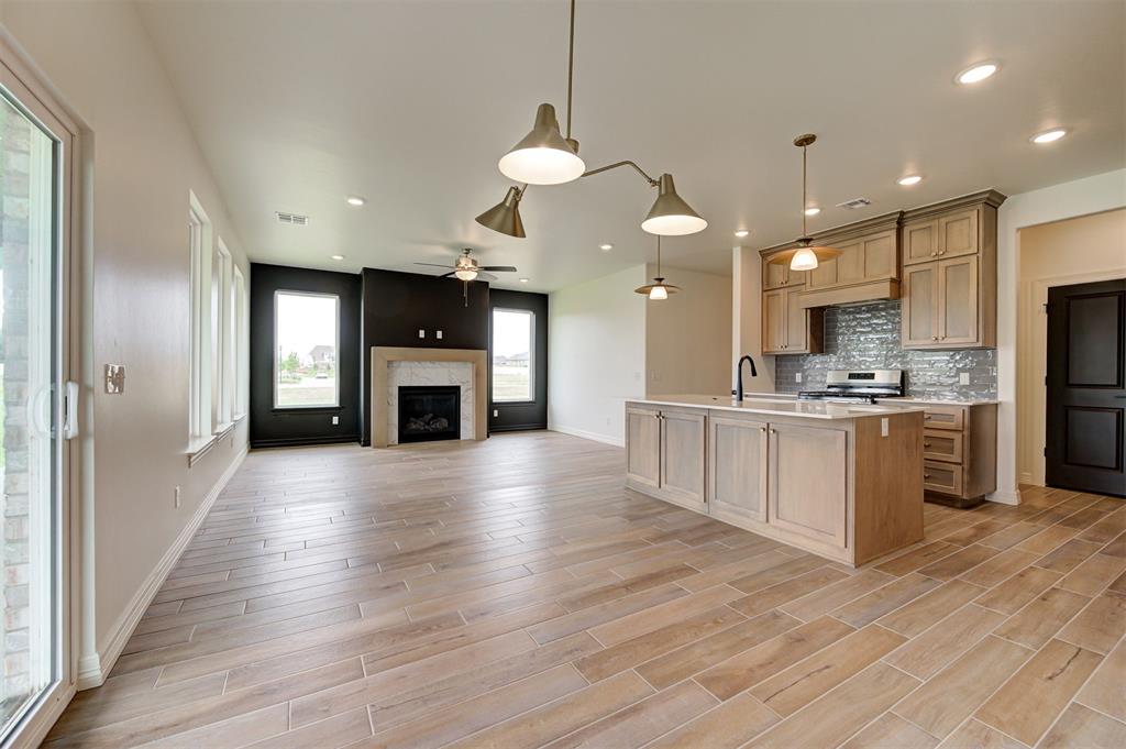 7713 Wilshire Woods Drive Property Photo 19