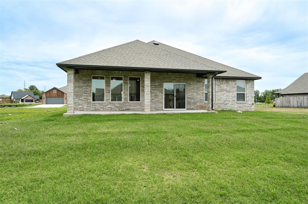 7713 Wilshire Woods Drive Property Photo 39