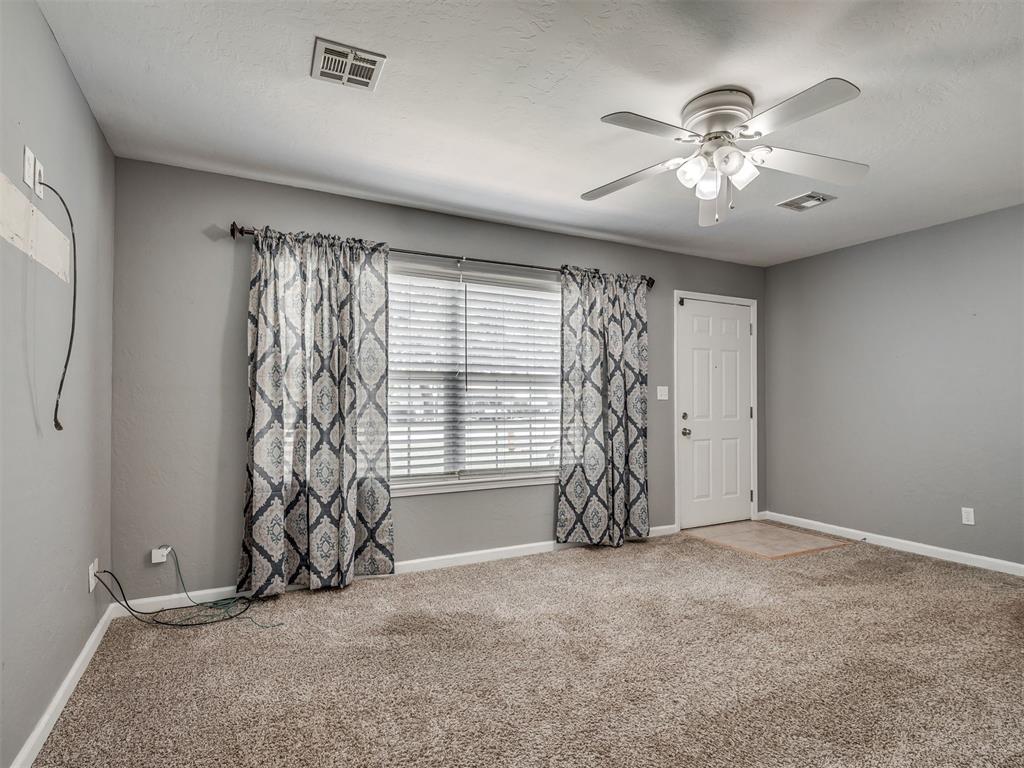 3910 Lawn Drive Property Photo 6