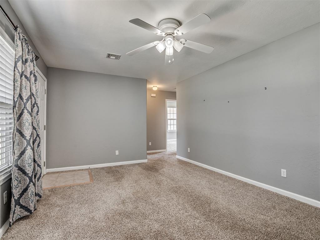 3910 Lawn Drive Property Photo 10