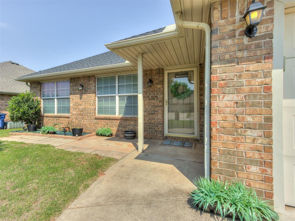 531 E Juniper Lane Property Photo 3
