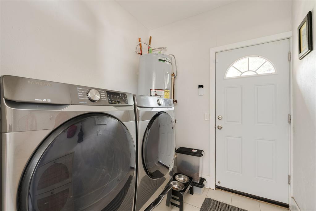 908 Nw 22nd Street Property Photo 18