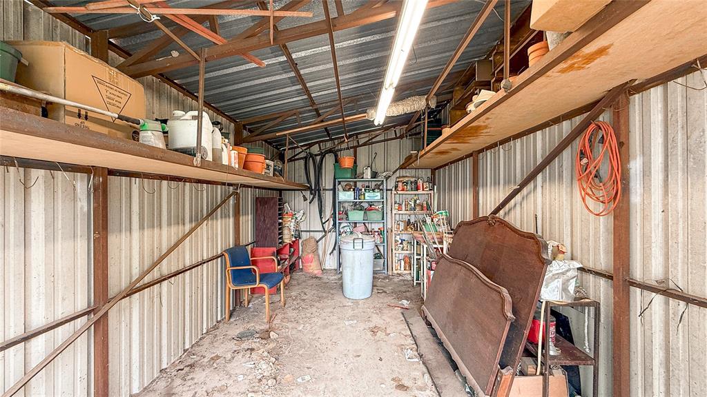 7489 County Road 1620 Property Photo 33