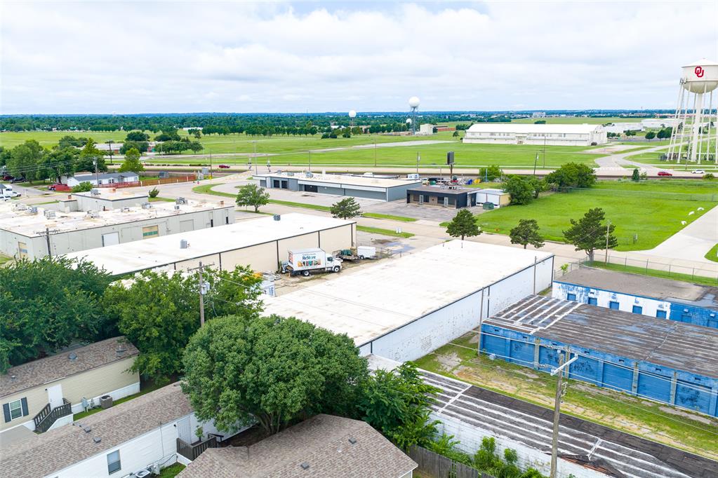 1835 Industrial Boulevard Property Photo 7