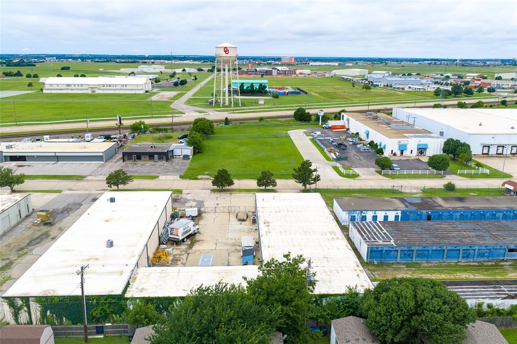 1835 Industrial Boulevard Property Photo 10
