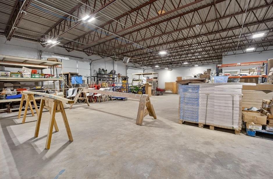 1835 Industrial Boulevard Property Photo 33