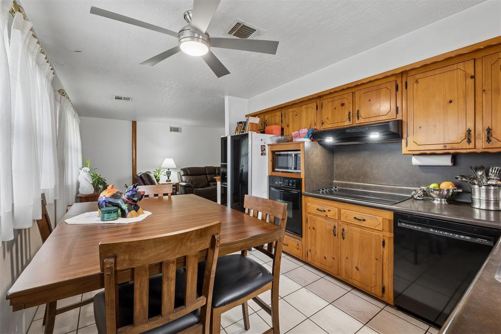 929 Stiver Drive Property Photo 15