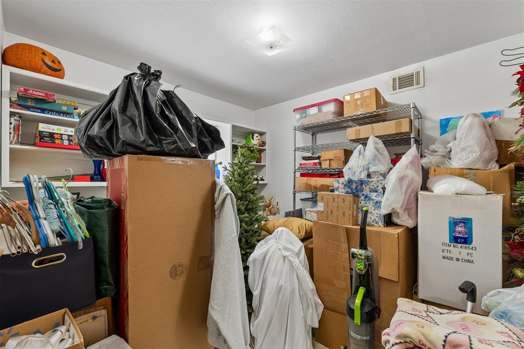 929 Stiver Drive Property Photo 23