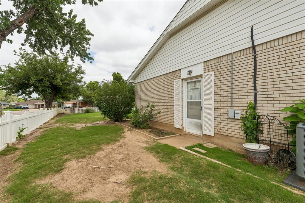929 Stiver Drive Property Photo 26
