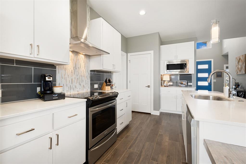 2420 Nw 172nd Circle Property Photo 15