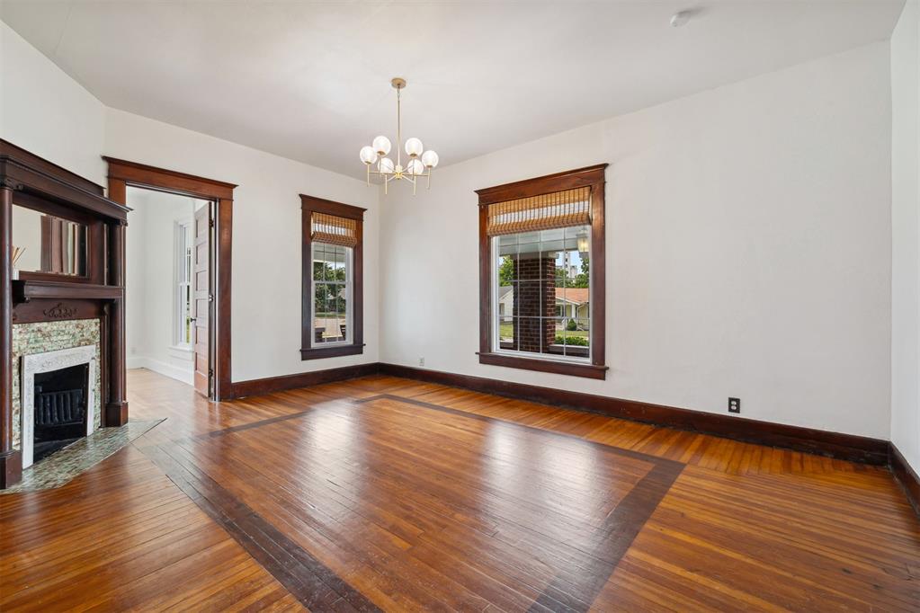 811 S Barker Avenue Property Photo 14