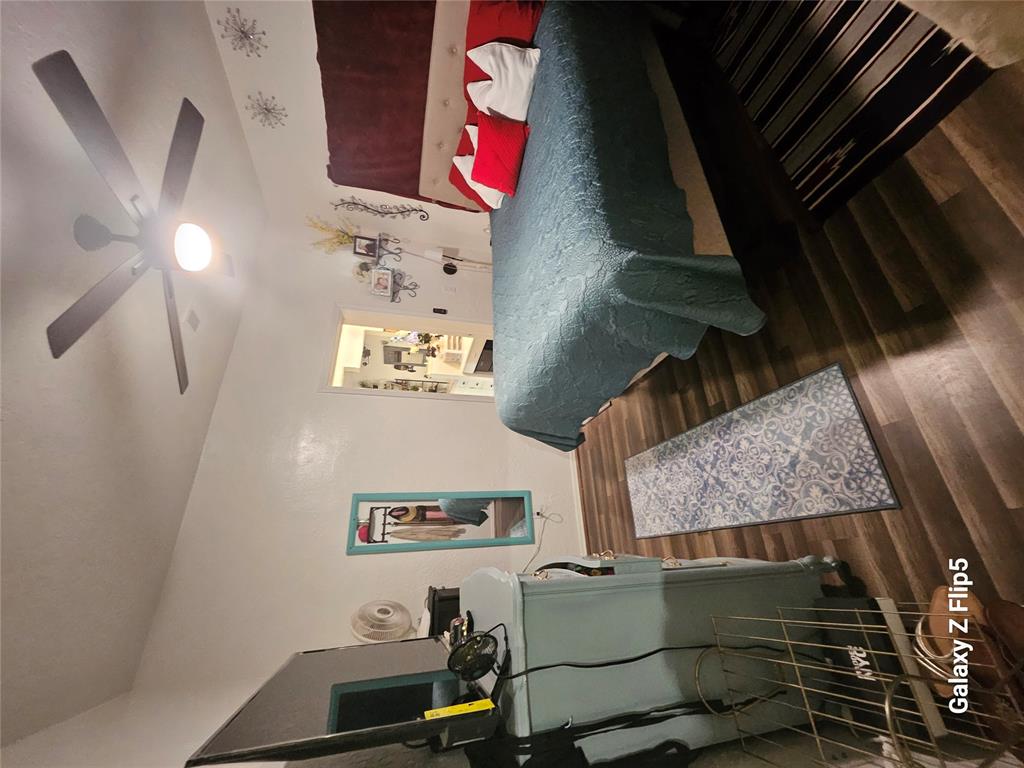 401 N Broadway Street Property Photo 19