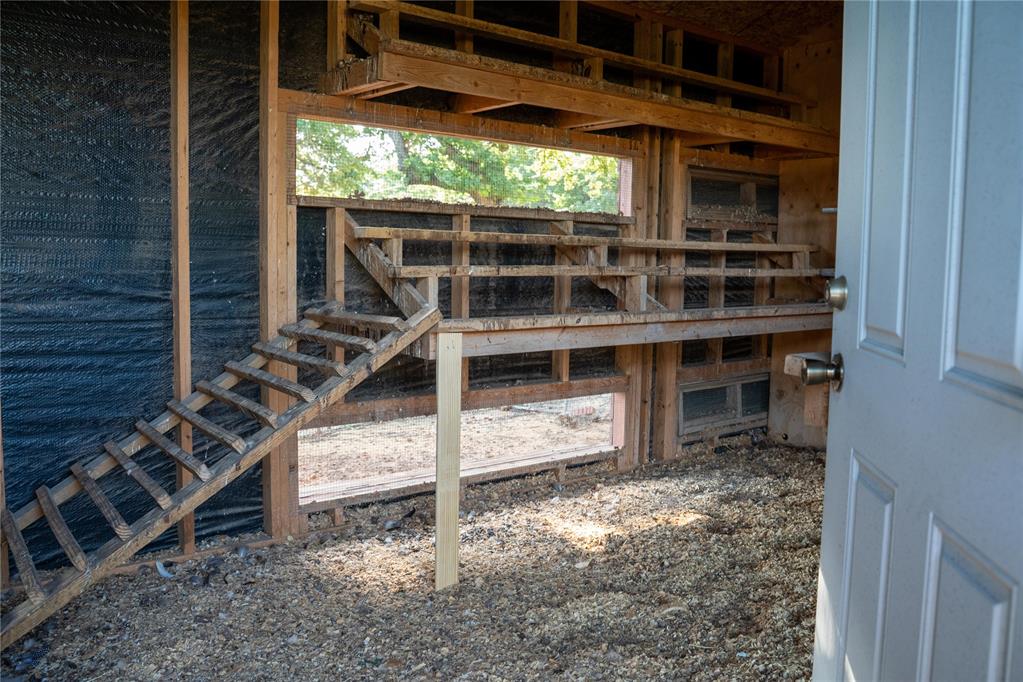 589 E Three Mile Road Property Photo 39