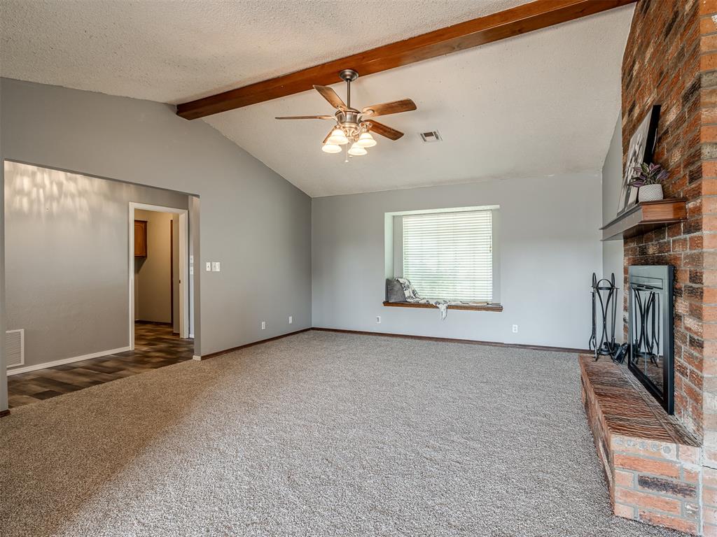 914 S Highland Drive Property Photo 10