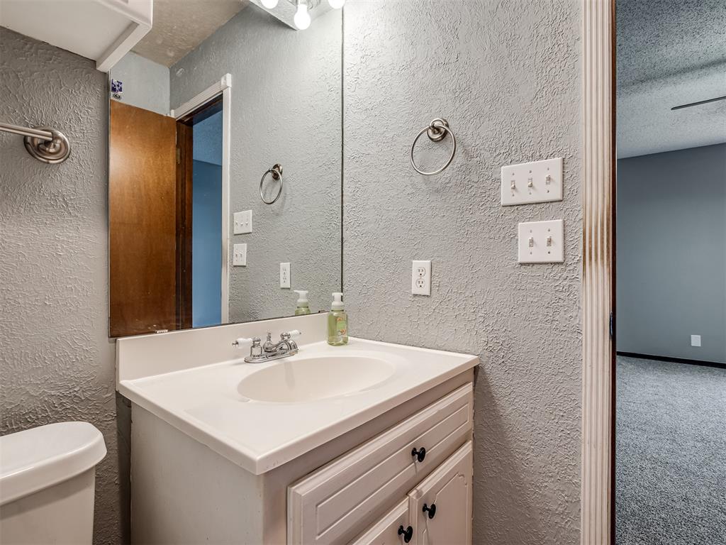 914 S Highland Drive Property Photo 28
