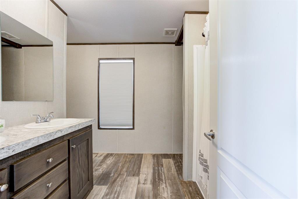 359045 E 960 Road Property Photo 28