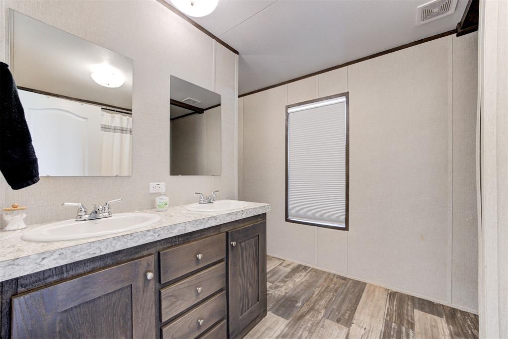 359045 E 960 Road Property Photo 29