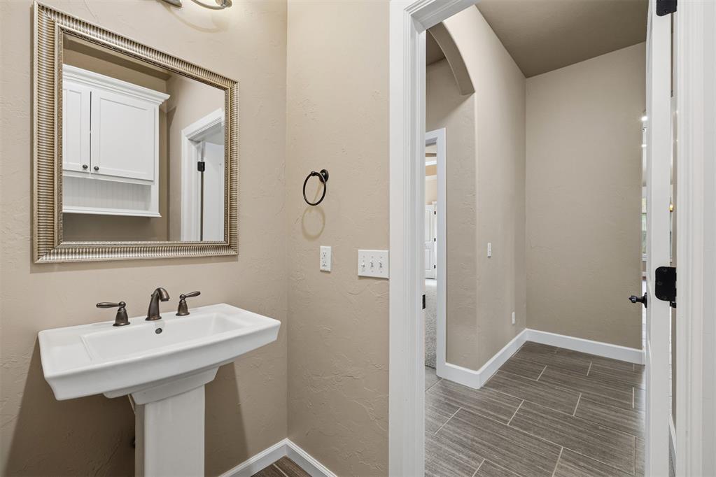 1113 Lindsey Lane Property Photo 22