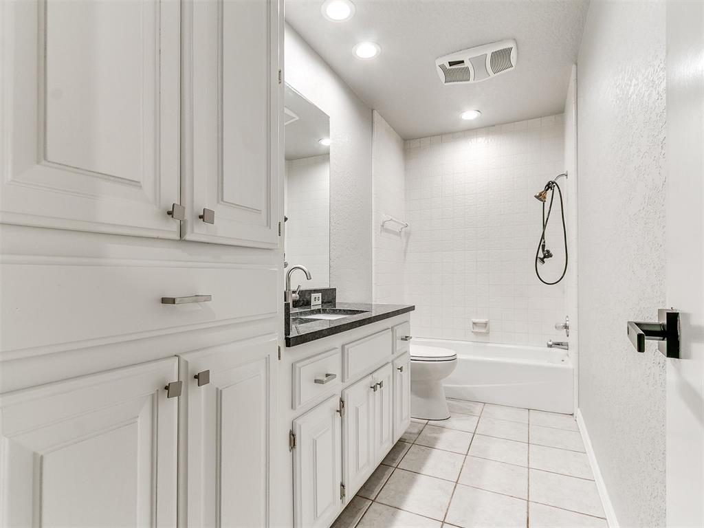 2701 Sw 112th Street Property Photo 14