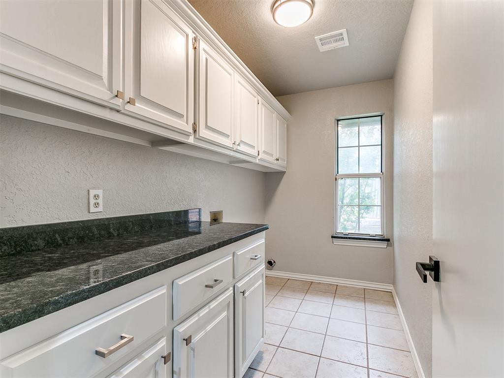 2701 Sw 112th Street Property Photo 17