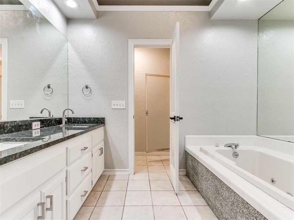 2701 Sw 112th Street Property Photo 22
