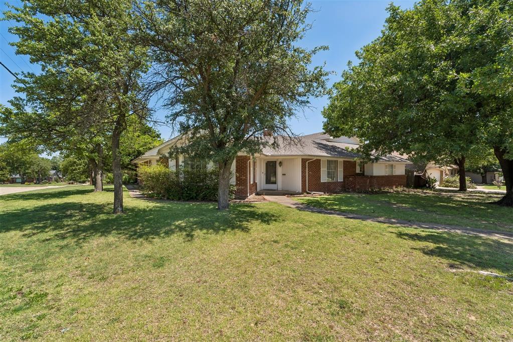 1234102 Property Photo 5