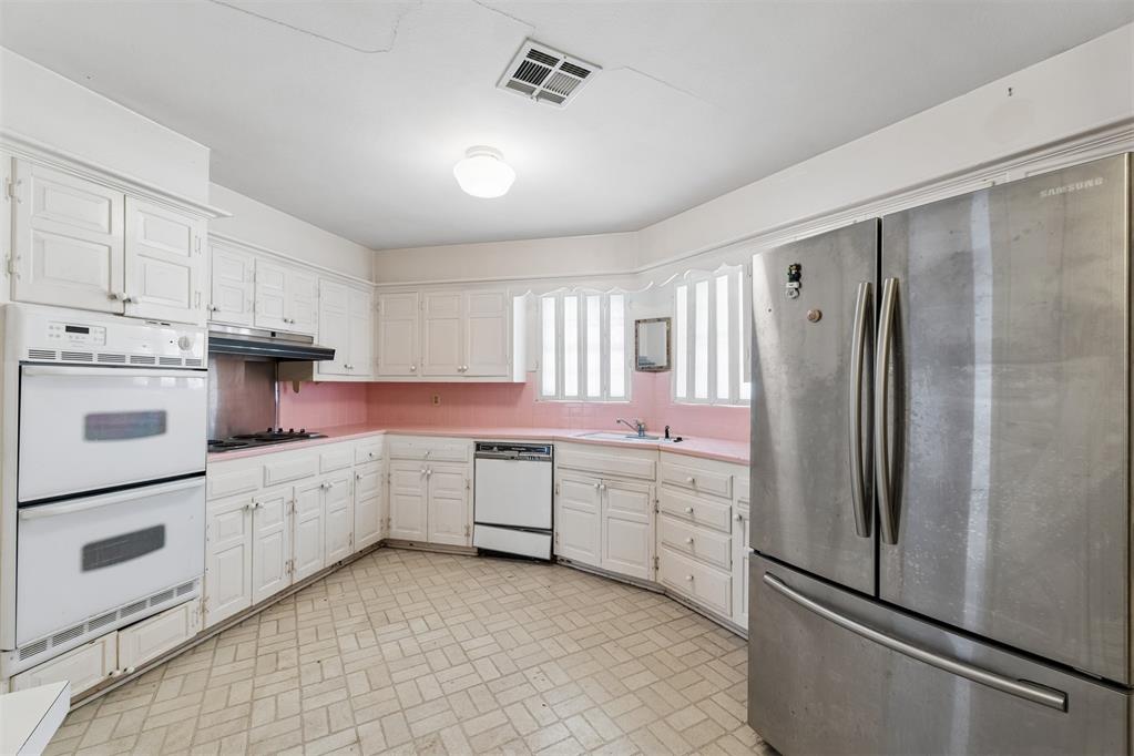 1234102 Property Photo 16