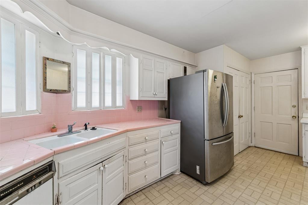 1234102 Property Photo 19