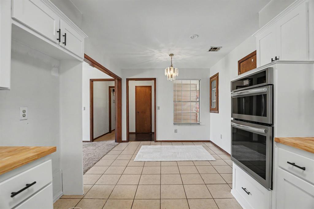 8313 Nw 19th Street Property Photo 11