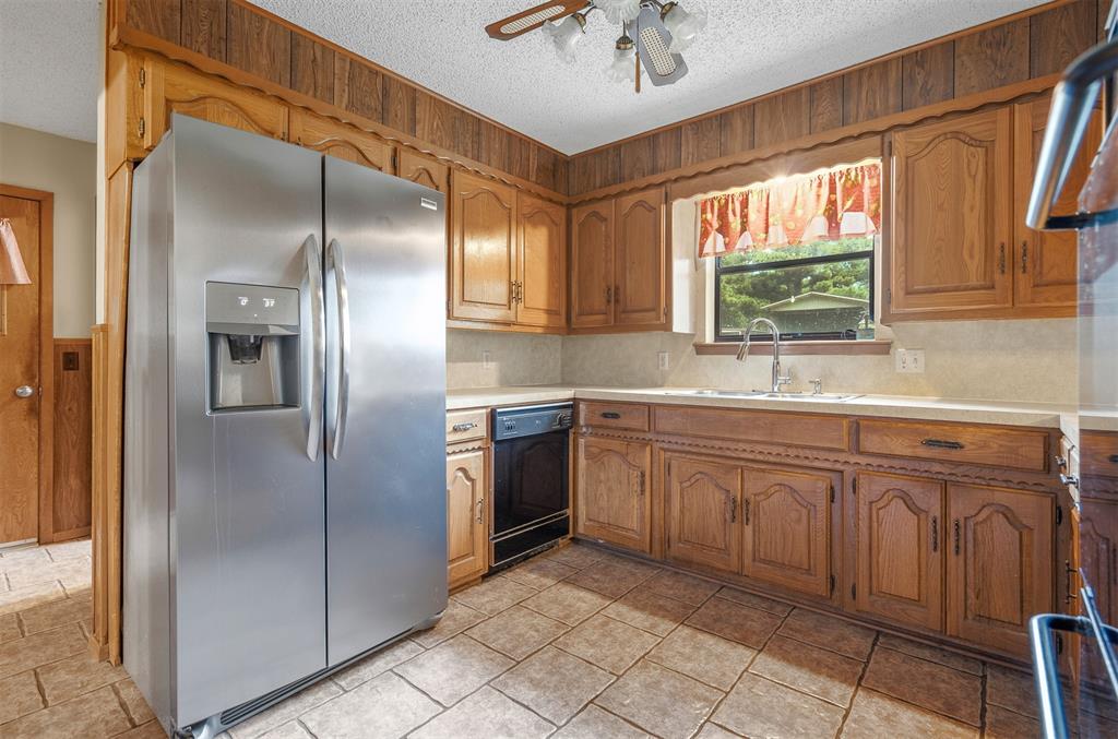 9102 E 32 Highway Property Photo 11