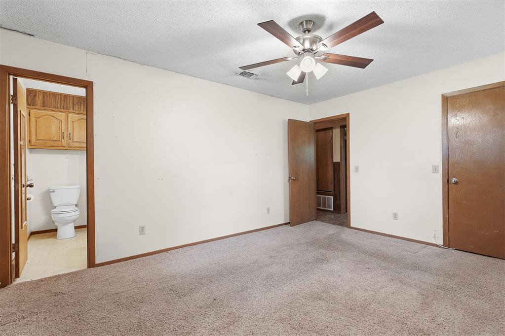 9102 E 32 Highway Property Photo 17