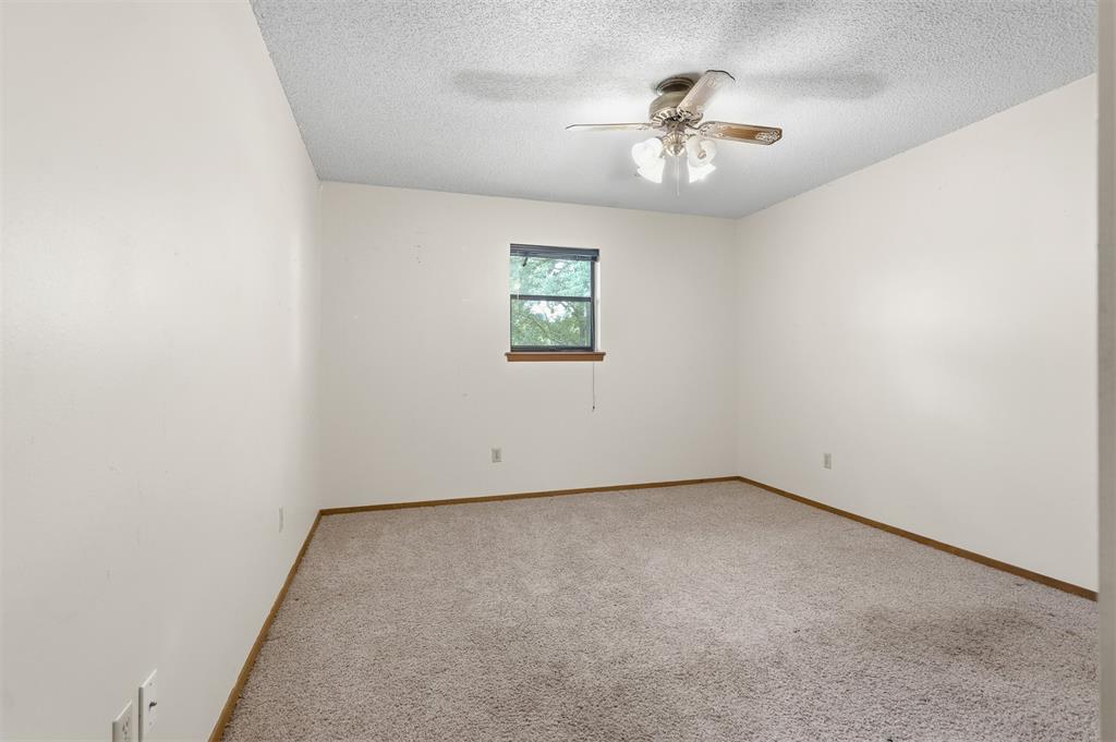 9102 E 32 Highway Property Photo 20