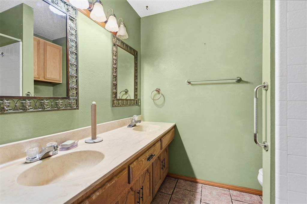 9102 E 32 Highway Property Photo 23
