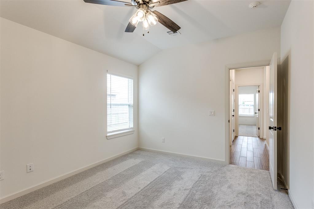 2405 Crystal Creek Drive Property Photo 40