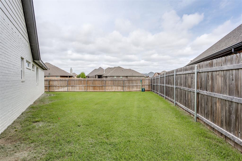 2405 Crystal Creek Drive Property Photo 45