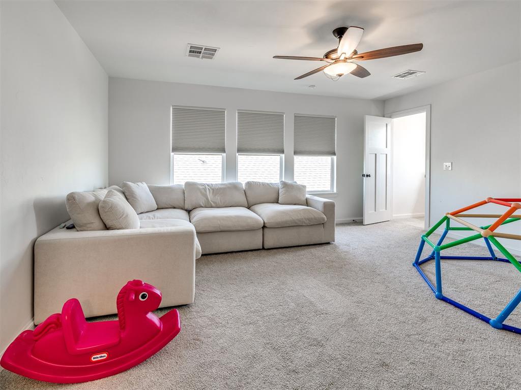18412 Autumn Grove Drive Property Photo 34