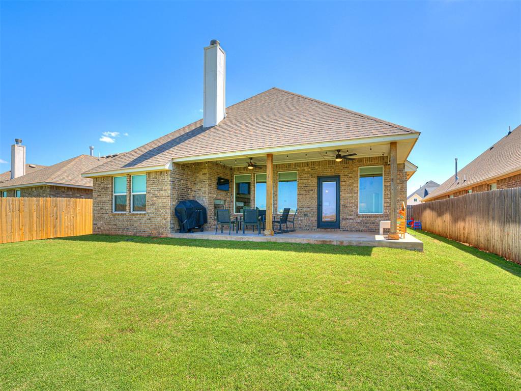 18412 Autumn Grove Drive Property Photo 40
