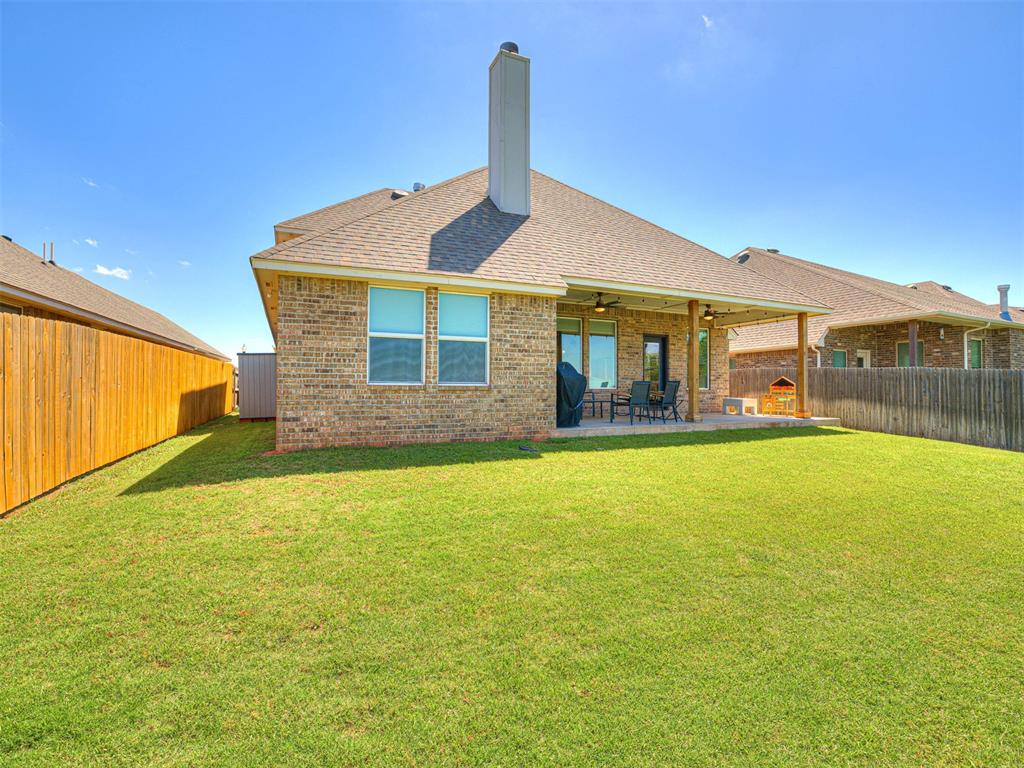 18412 Autumn Grove Drive Property Photo 41