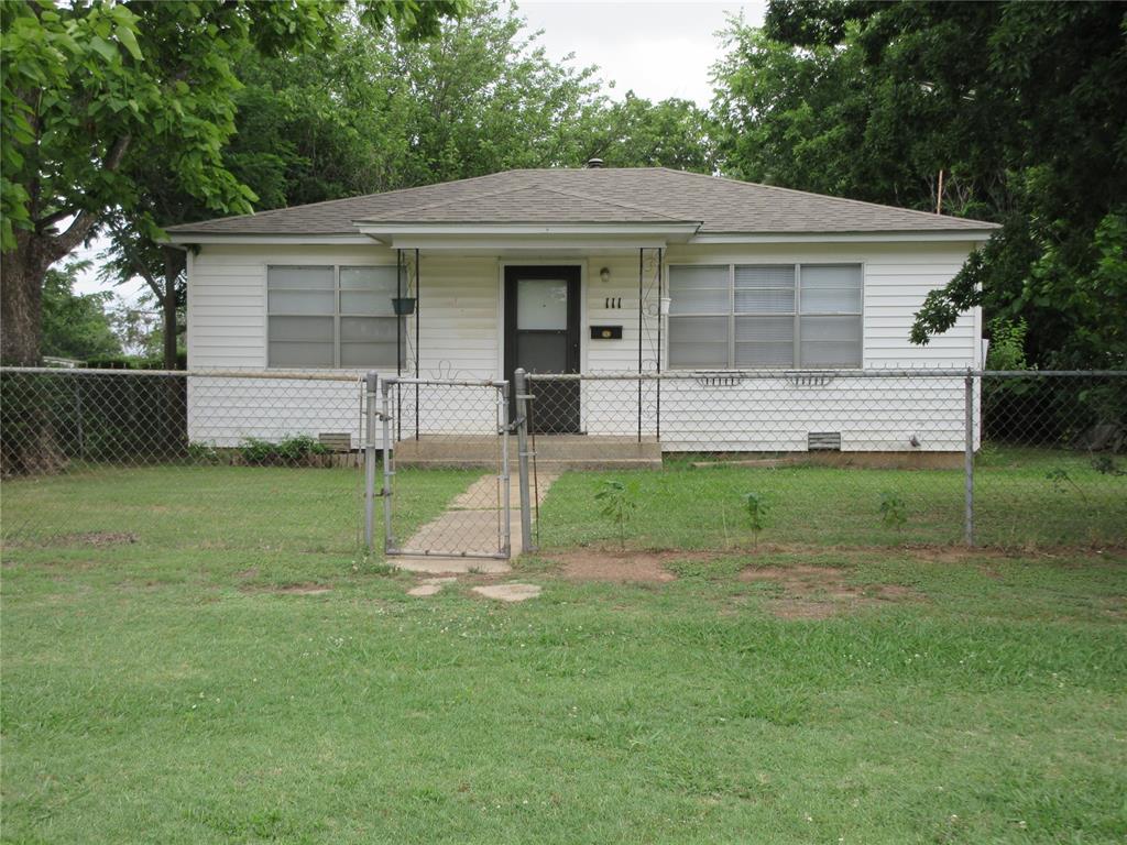 111 W Main Street Property Photo 1