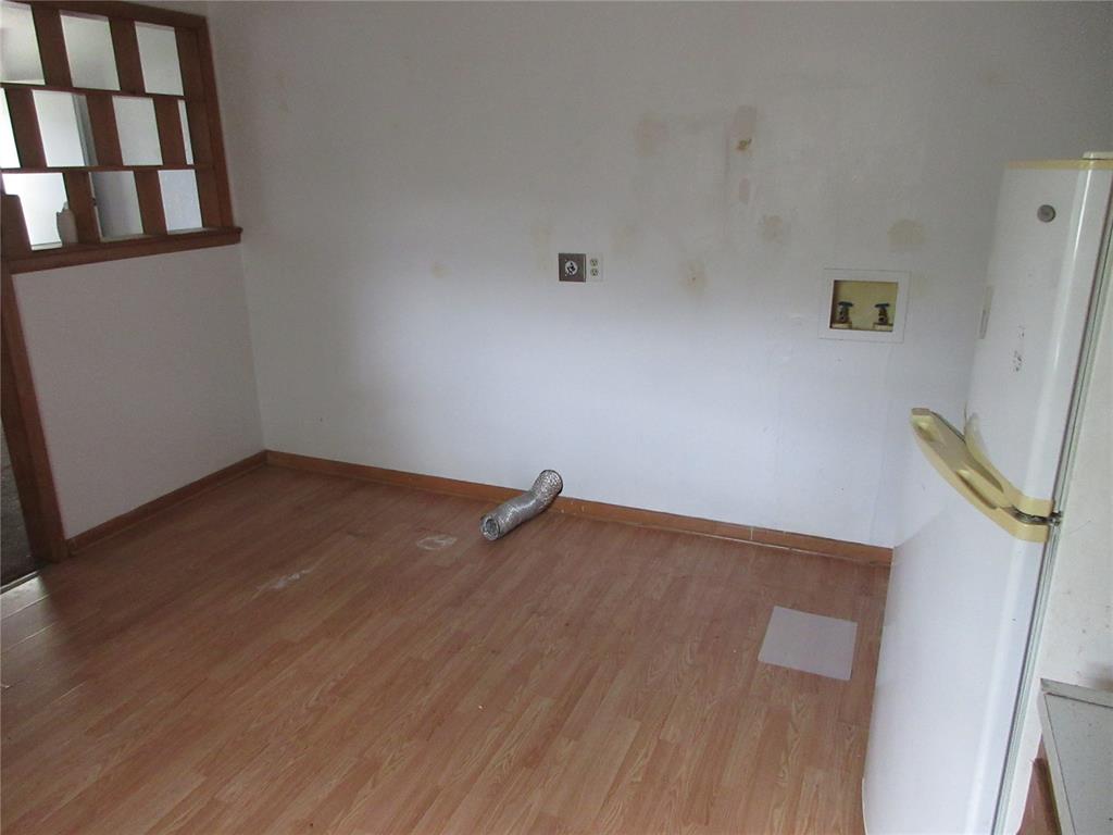 111 W Main Street Property Photo 6