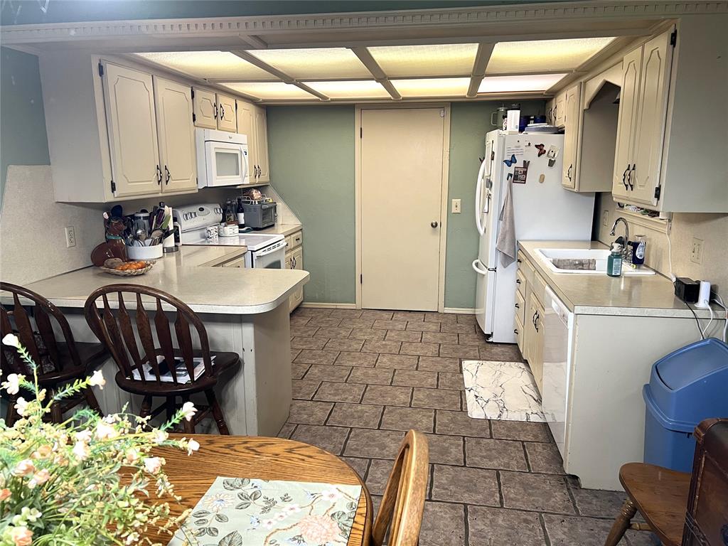 724 Waterview Road Property Photo 10