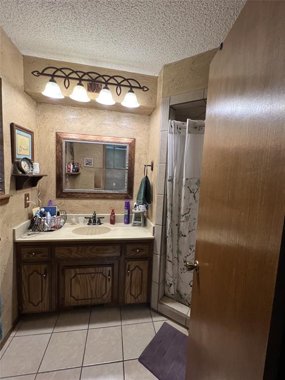724 Waterview Road Property Photo 16