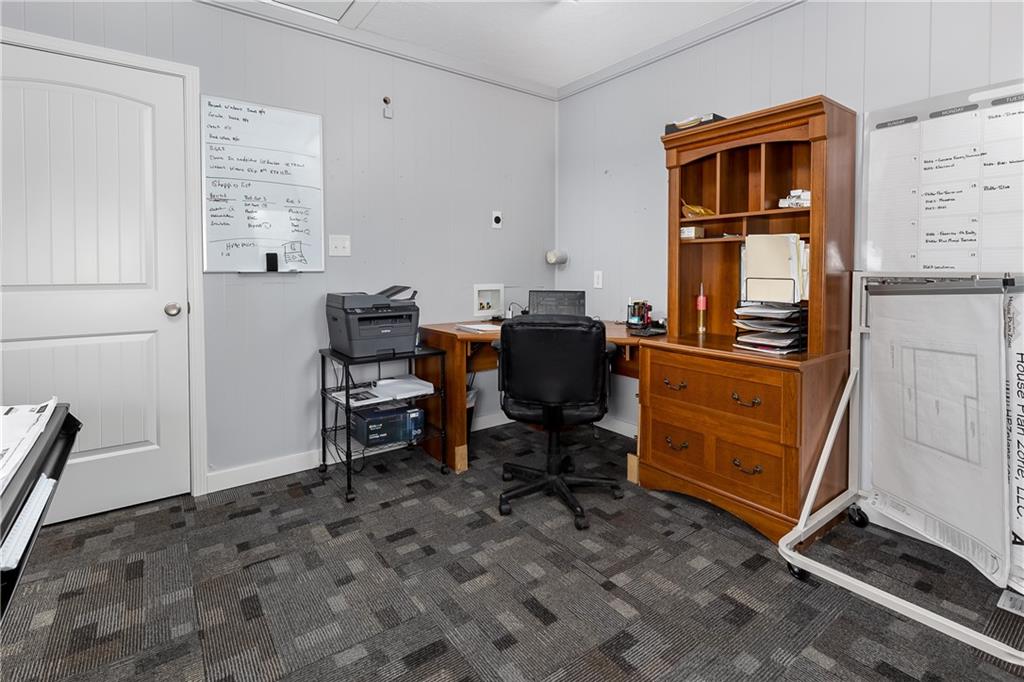 1808 W Broadway Avenue Property Photo 14