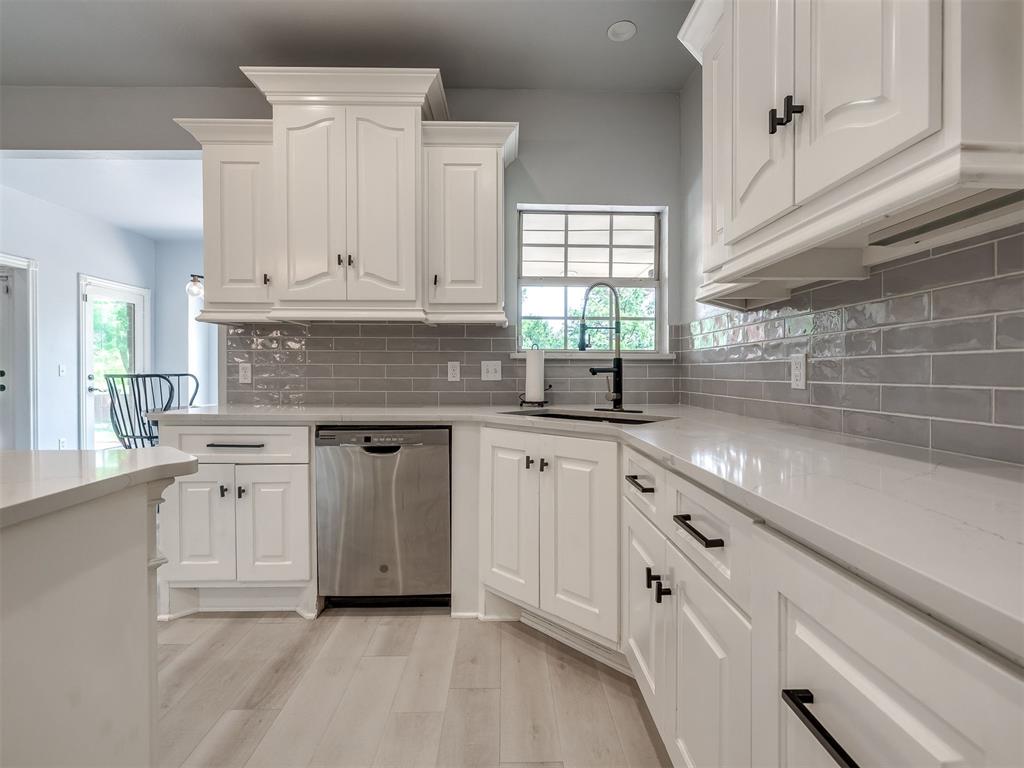 5621 Oak Tree Road Property Photo 11