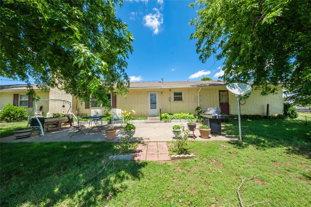 523 W Country Club Road Property Photo 6