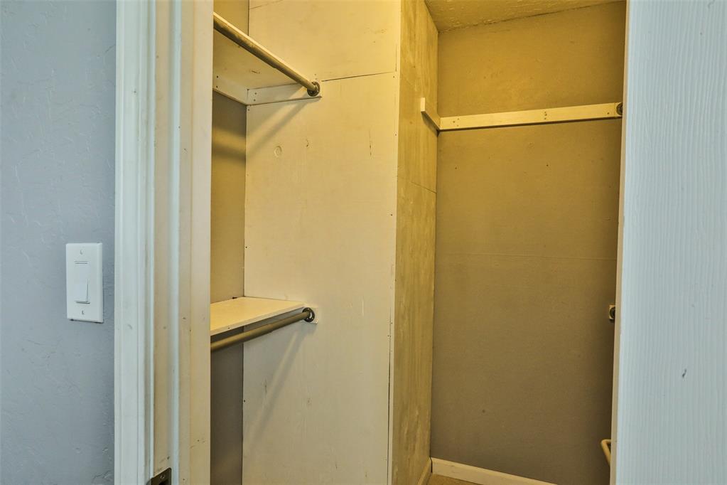 1827 E Lindsey Street 3 Property Photo 16