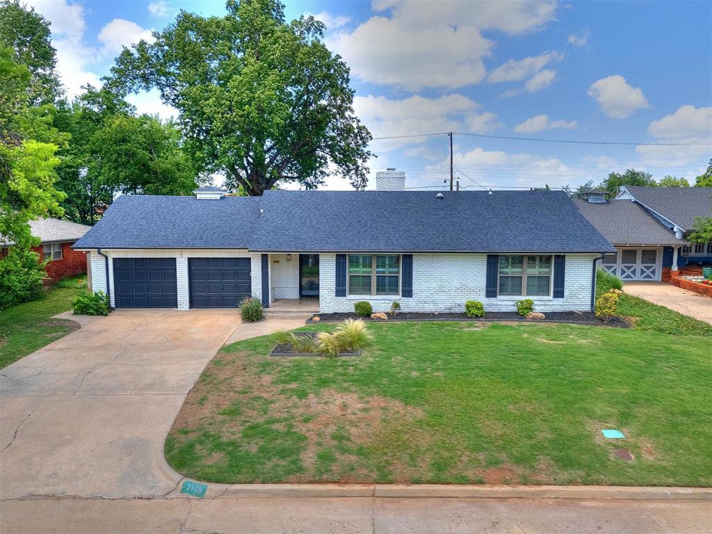2409 Nw 56th Street Property Photo 2